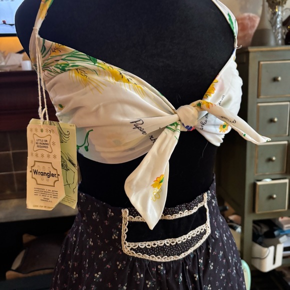 Wrangler Tops - 🌼 1970’s Wrangler Halter DEADSTOCK